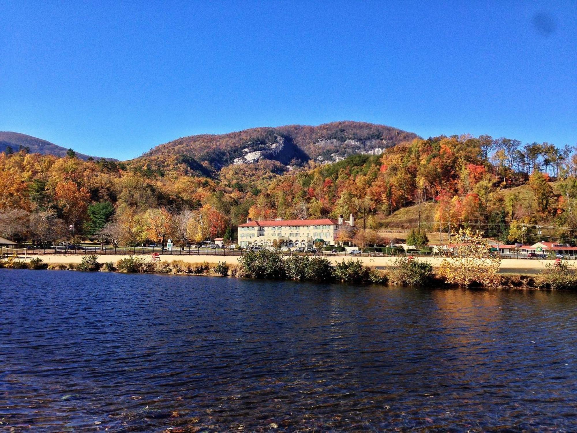 Lake Lure Inn And Spa Екстериор снимка