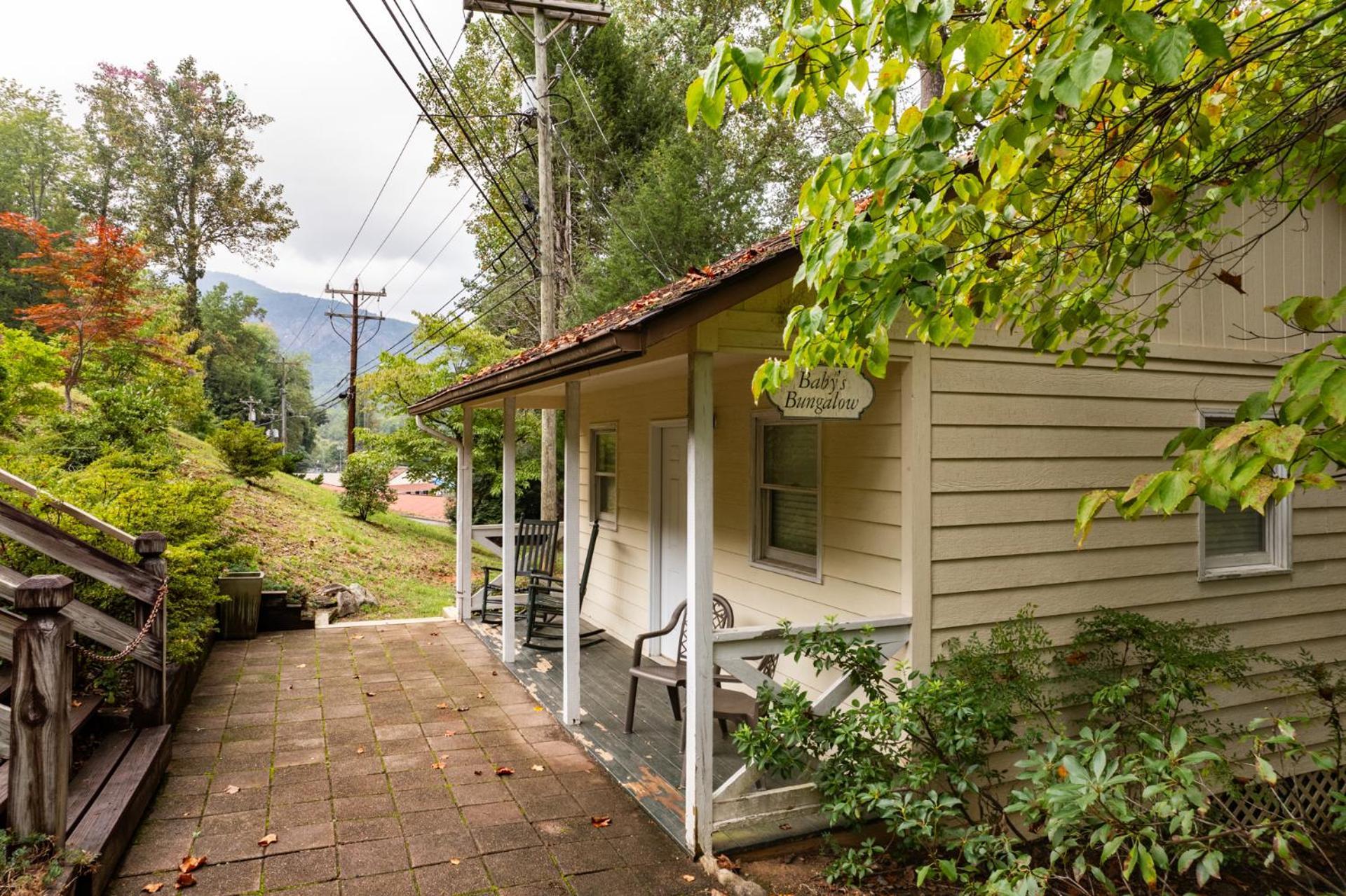Lake Lure Inn And Spa Екстериор снимка