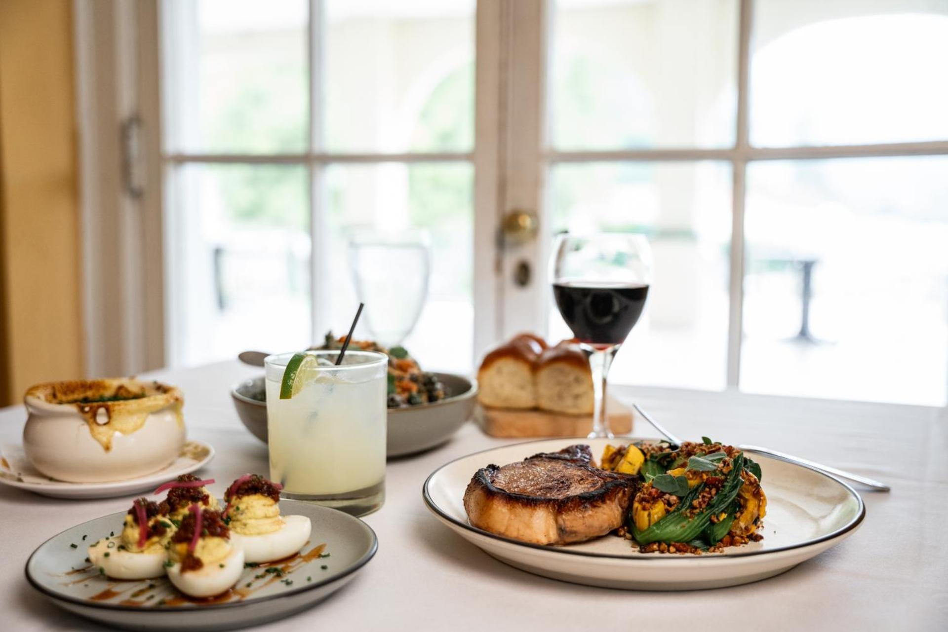 Lake Lure Inn And Spa Екстериор снимка