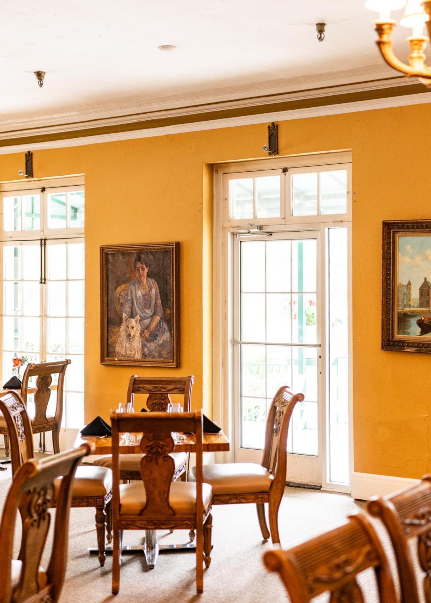 Lake Lure Inn And Spa Екстериор снимка
